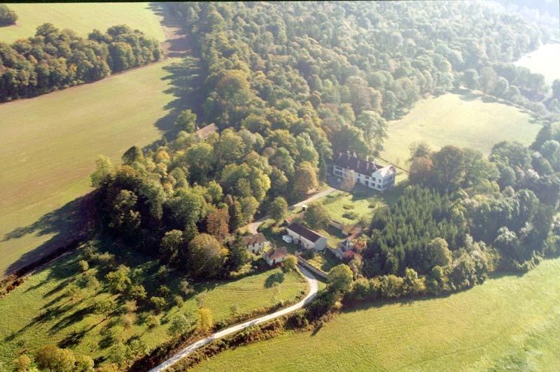 Gite Et Chambres D'Hotes Du Domaine Du Val Bruant 阿尔克昂巴鲁瓦 外观 照片